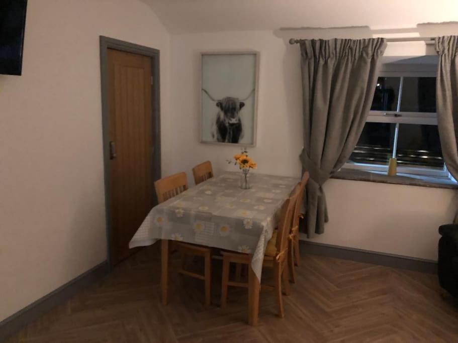 2 Bedroom Apartment, Cononley Near Skipton Esterno foto